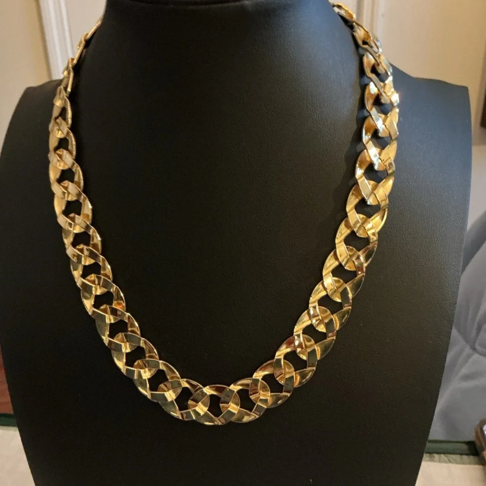 Curb Link Gold Tone Choker Necklace - Picture 3 of 3